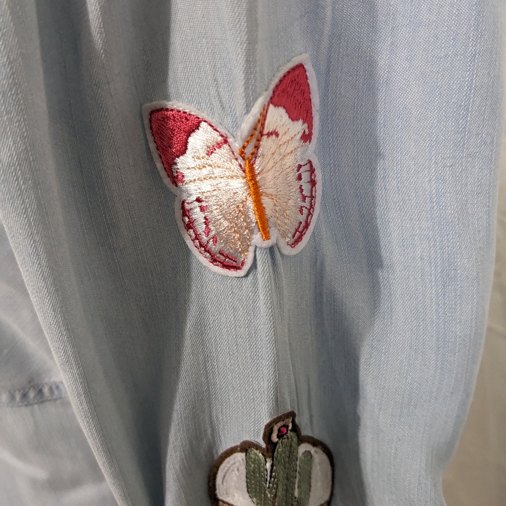 Rails Patch Chambray Button Front Shirt Size Xs - image 8